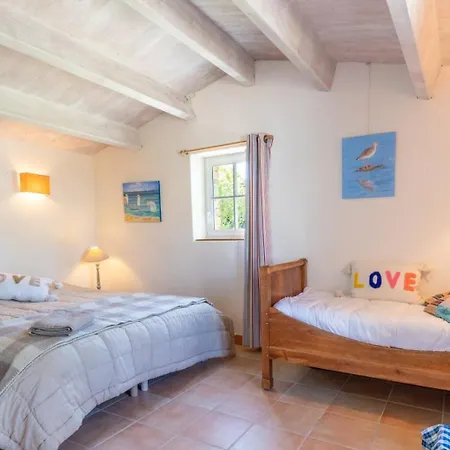 別荘 La Bergoya - Maison Pour 9 Avec Beau Jardin Ile d'Yeu